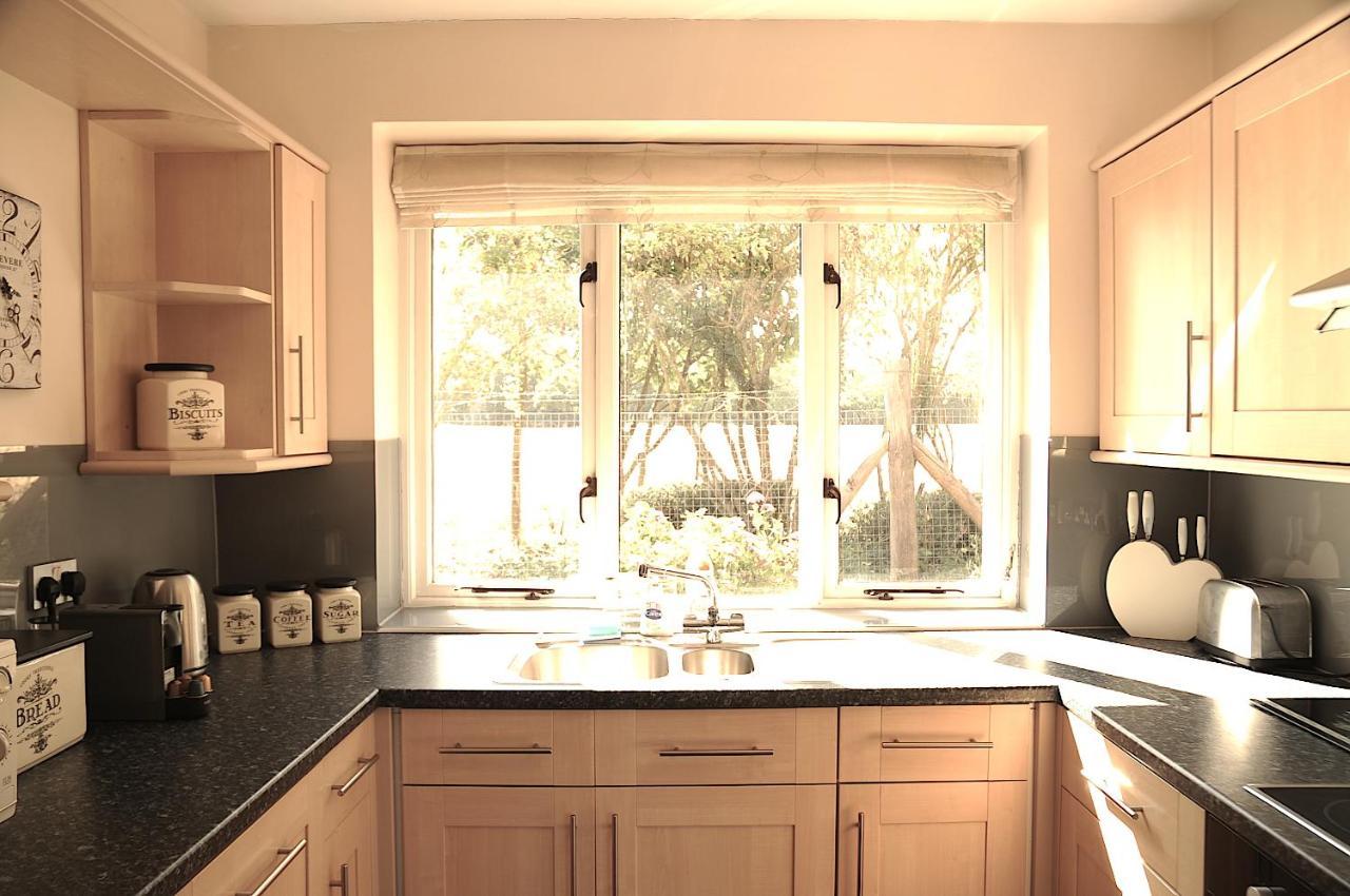 Northlands Farm - Old Farm Cottage Chichester Extérieur photo